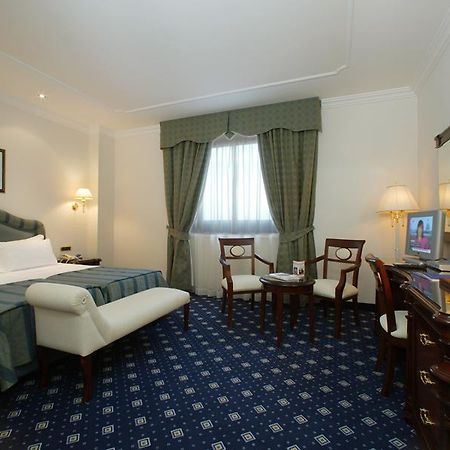 Tiberio Palace Hotel Neapol Zewnętrze zdjęcie